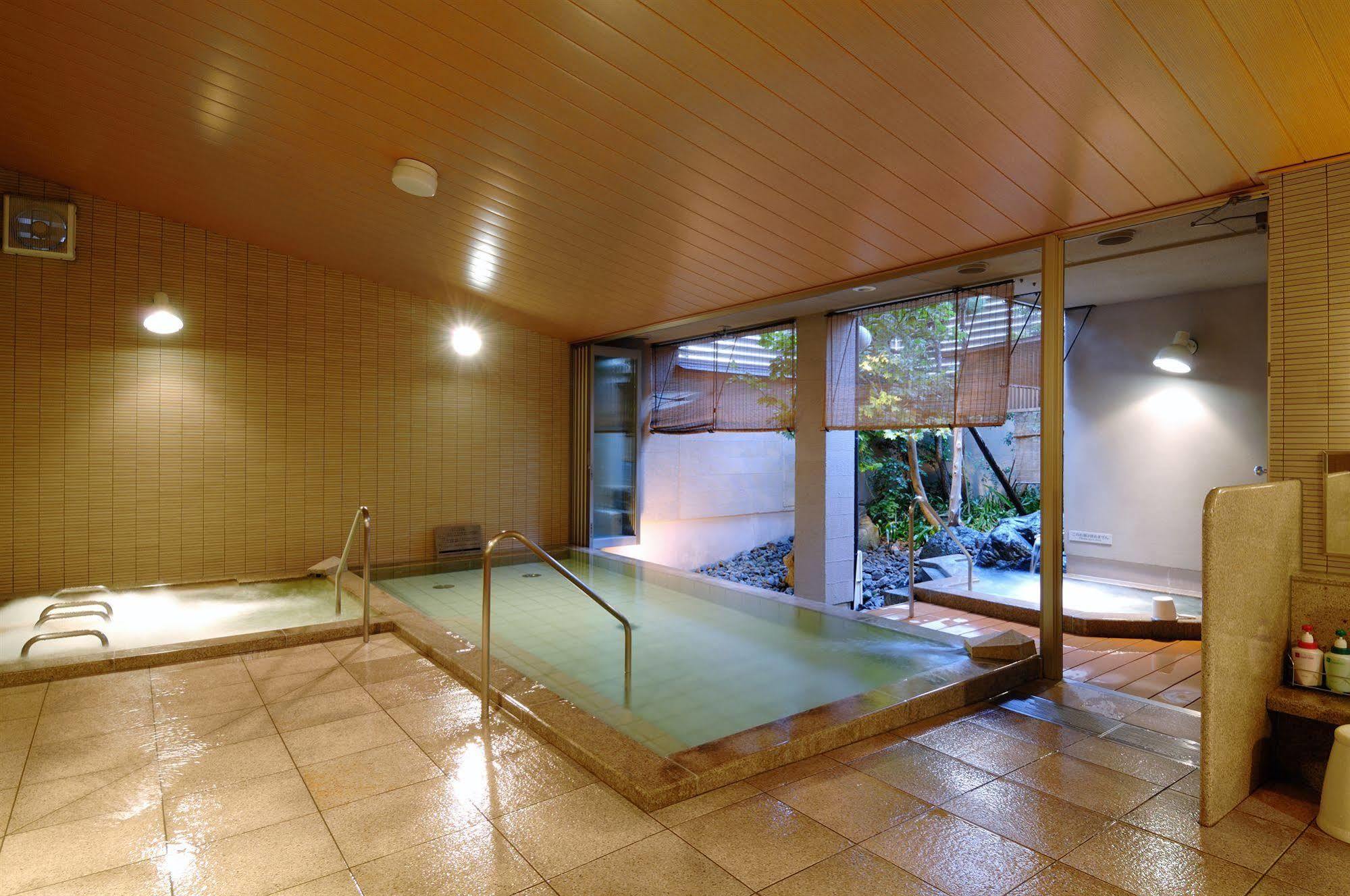 Kanazawa Manten Hotel Ekimae Exterior photo